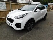 Kia Sportage 2.0 CRDI KX-4 5dr 9