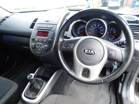 Kia Soul 1.6 GDI 2 5 Dr 14