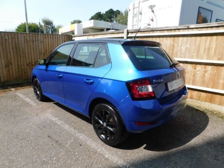 Skoda Fabia COLOUR EDITION TSI 5 Dr 6