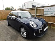 Mini Hatch COOPER 1.5 Chilli Pack 5dr 2