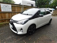 Toyota Yaris 1.33 VVT-I DESIGN 5 Door 8