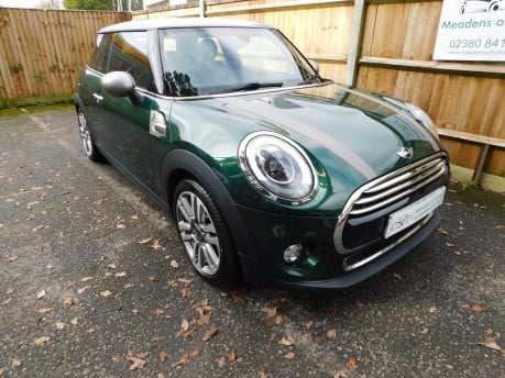 Mini Hatch COOPER SEVEN 1.5 3dr 3