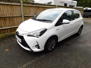 Toyota Yaris 1.5 HYBRID VVT-I ICON 5 Dr 8