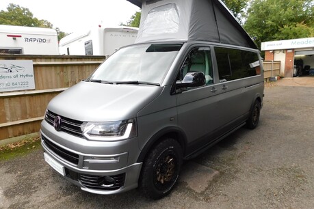 Volkswagen Transporter Campervan 2 Berth 2.0 TDI HIGHLINE