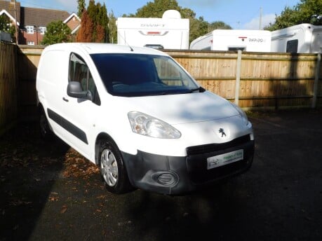 Peugeot Partner 1.6 HDI S L1 850 Panel Van - INCL VAT 1