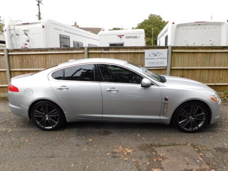 Jaguar XF 3.0d V6 S PORTFOLIO AUTOMATIC 4dr 3