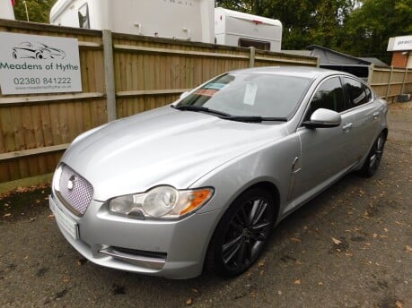 Jaguar XF 3.0d V6 S PORTFOLIO AUTOMATIC 4dr 8