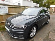 Volkswagen Tiguan SEL 2.0 TDI DSG AUTOMATIC 5dr 8