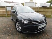 Volkswagen Tiguan SEL 2.0 TDI DSG AUTOMATIC 5dr 1