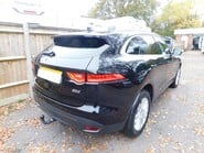 Jaguar F-Pace 2.0d PORTFOLIO AWD AUTOMATIC 5Dr 4