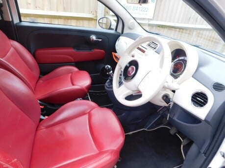 Fiat 500 1.2 LOUNGE 3dr 11