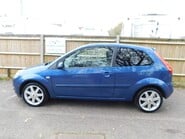 Ford Fiesta 1.2 ZETEC CLIMATE 16V 3 Dr 7