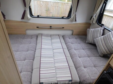 Elddis Envy 135 3 Berth Dealer Special 2.2 HDI Peugeot Chassis 21