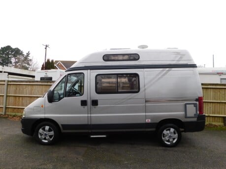 Auto-Sleepers Dorset 2 Berth 2.0 JTD 2