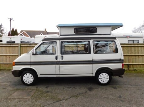 Autosleeper Trooper VW CAMPER SWB 2.4 Diesel 4 BERTH 2