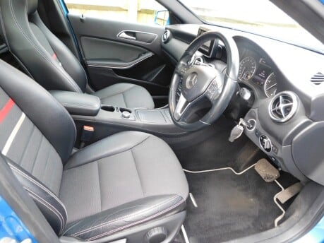 Mercedes-Benz A Class A180 CDI BLUEEFFICIENCY SE 5 Dr 21