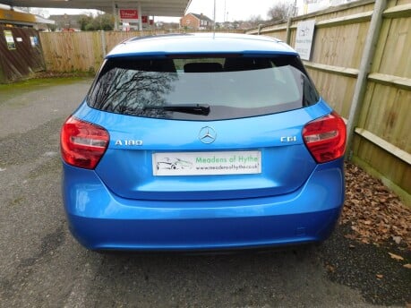 Mercedes-Benz A Class A180 CDI BLUEEFFICIENCY SE 5 Dr 5