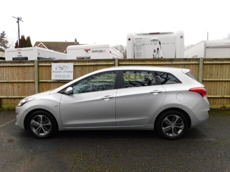 Hyundai i30 Tourer 1.6 SE Automatic 7