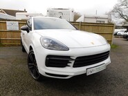 Porsche Cayenne 3.0T V6 TIPTRONIC S 4WD AUTOMATIC 5dr [2022 MY] 1