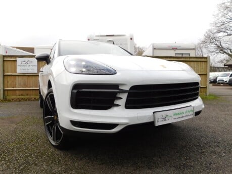 Porsche Cayenne 3.0T V6 TIPTRONIC S 4WD AUTOMATIC 5dr [2022 MY] 11