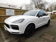 Porsche Cayenne 3.0T V6 TIPTRONIC S 4WD AUTOMATIC 5dr [2022 MY] 9