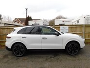 Porsche Cayenne 3.0T V6 TIPTRONIC S 4WD AUTOMATIC 5dr [2022 MY] 3