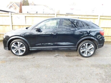 Audi Q3 SPORTBACK 2.0 TDI 200 QUATTRO S LINE BLACK EDITION AUTOMATIC 5dr 7