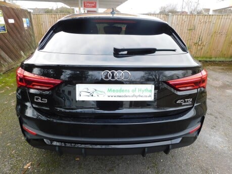 Audi Q3 SPORTBACK 2.0 TDI 200 QUATTRO S LINE BLACK EDITION AUTOMATIC 5dr 5