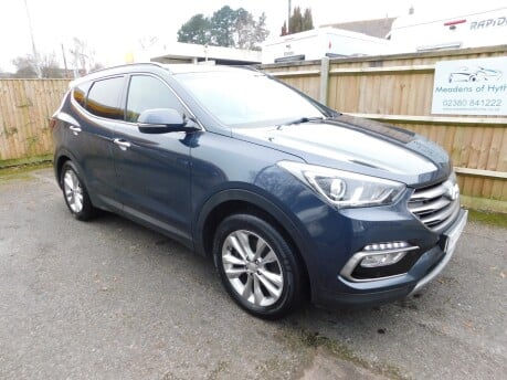 Hyundai SANTA FE 2.2 CRDI PREMIUM BLUE DRIVE7 SEAT 4WD 5dr 2