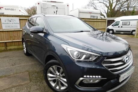 Hyundai SANTA FE 2.2 CRDI PREMIUM BLUE DRIVE7 SEAT 4WD 5dr