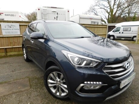 Hyundai SANTA FE 2.2 CRDI PREMIUM BLUE DRIVE7 SEAT 4WD 5dr 1