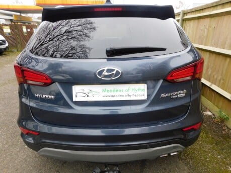 Hyundai SANTA FE 2.2 CRDI PREMIUM BLUE DRIVE7 SEAT 4WD 5dr 5