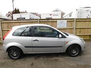 Ford Fiesta 1.2 STYLE CLIMATE 16V 3 Dr 3