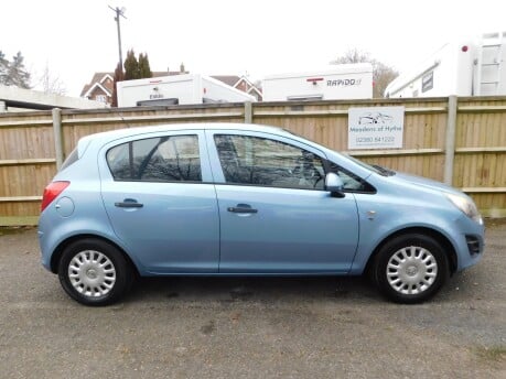 Vauxhall Corsa 1.2 S AC 5 Dr 3