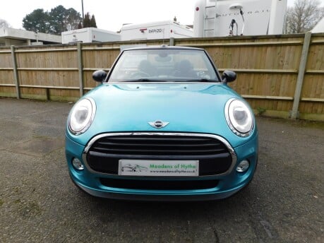 Mini Convertible COOPER 1.5 Chilli Pack 9