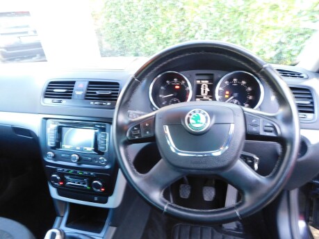 Skoda Yeti SE PLUS 1.8 TSI 4x4 14