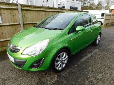 Vauxhall Corsa 1.4 ACTIVE AC 3 Dr 8