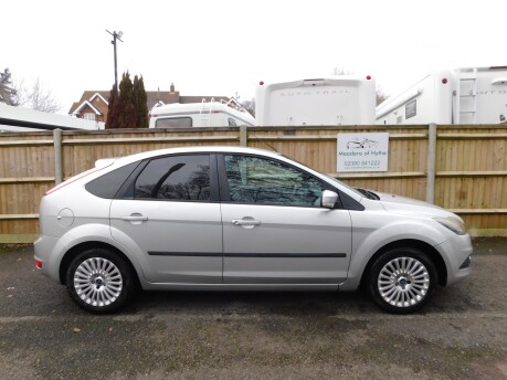 Ford Focus 1.6 TITANIUM 5dr 3