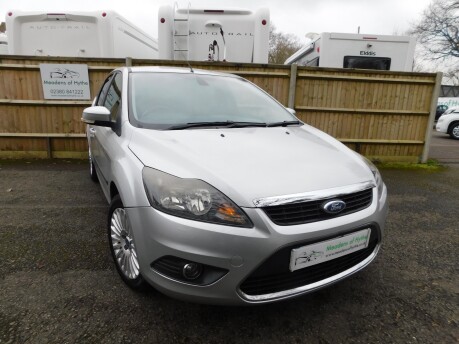 Ford Focus 1.6 TITANIUM 5dr 1