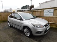 Ford Focus 1.6 TITANIUM 5dr 2