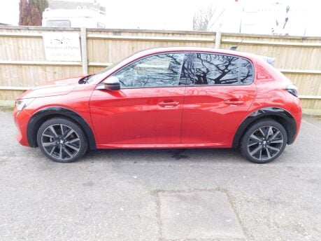 Peugeot 208 1.2 PURETECH GT PREMIUM S/S 5dr 7