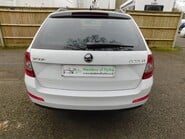 Skoda Octavia LAURIN AND KLEMENT TDI DSG 5 Dr Estate 5