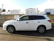 Mitsubishi Outlander 2.4 PHEV 4H PLUG IN HYBRID AUTOMATIC 7