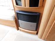 Auto-Trail Tracker EKS SE 2 BERTH Fiat Ducato Chassis 2.3 Diesel 35 MULTIJET 20