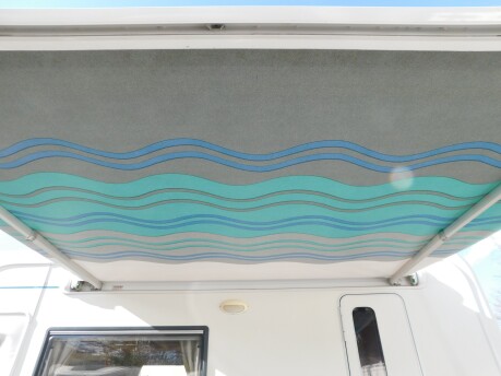 Auto-Trail Tracker EKS SE 2 BERTH Fiat Ducato Chassis 2.3 Diesel 35 MULTIJET 5