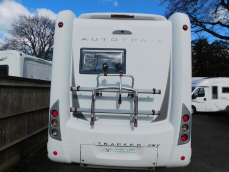 Auto-Trail Tracker EKS SE 2 BERTH Fiat Ducato Chassis 2.3 Diesel 35 MULTIJET 7