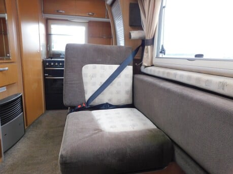Auto-Sleepers Nuevo ES 4 BERTH PEUGEOT BOXER 2.2 HDI 120 CHASSIS 16