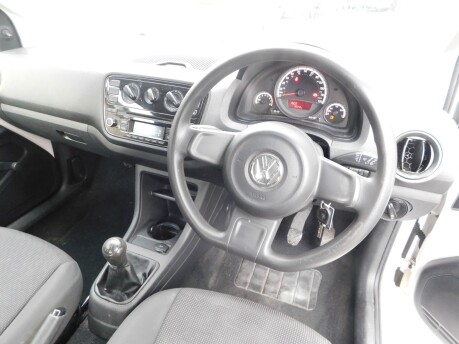 Volkswagen Up 1.0 TAKE UP 3dr 10