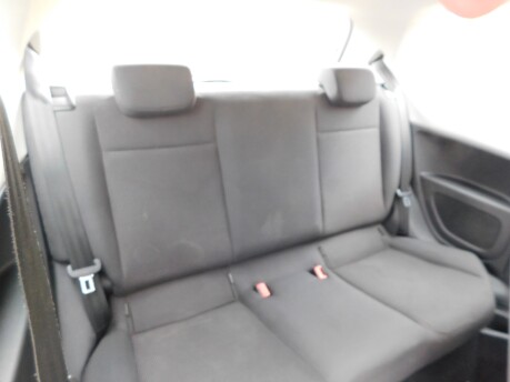 Volkswagen Up 1.0 TAKE UP 3dr 12
