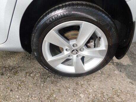 Skoda Fabia SE L 1.0 TSI 5dr 9